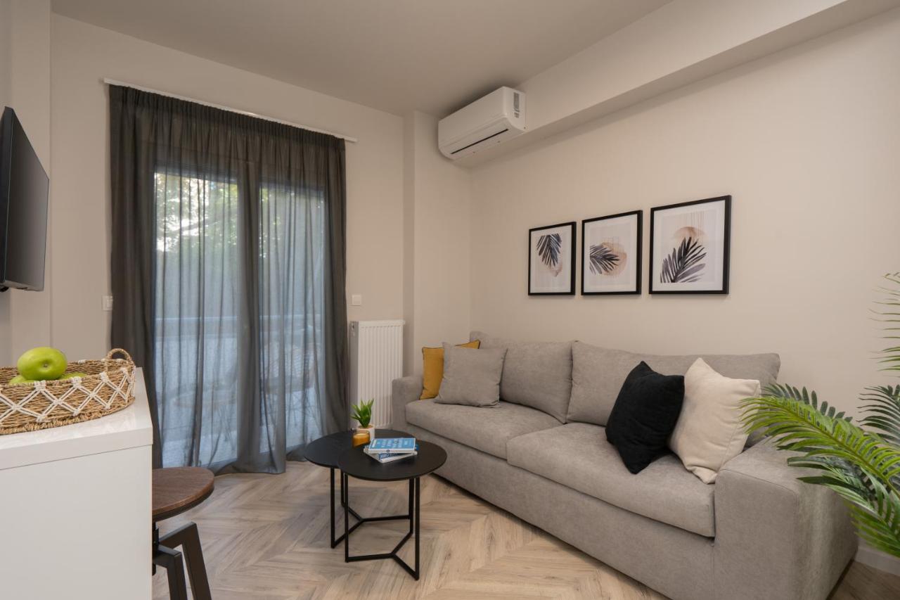 Charming Two Bedrooms Apartment Walk To Acropolis Атина Екстериор снимка