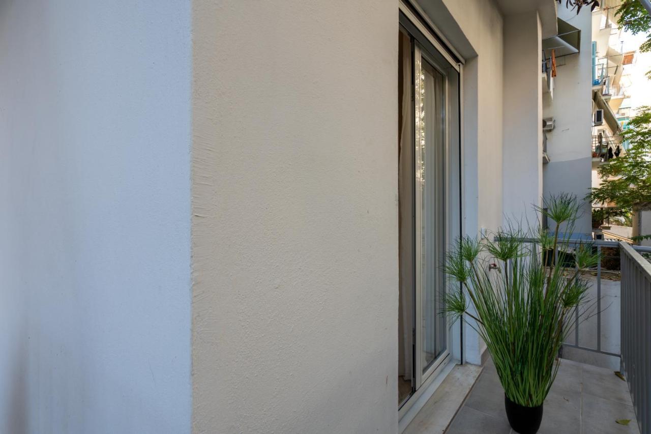 Charming Two Bedrooms Apartment Walk To Acropolis Атина Екстериор снимка